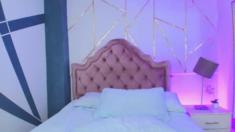 Snapshot of rosecassie chatting on January 18, 2025, 7:15 pm Rose online show from January 18, 2025, 7:15 pm