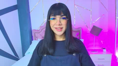 Snapshot of rosecassie chatting on January 19, 2025, 1:12 pm Rose online show from January 19, 2025, 1:12 pm