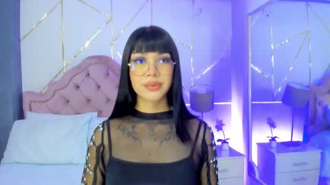 Snapshot of rosecassie chatting on January 22, 2025, 1:32 pm Rose online show from January 22, 2025, 1:32 pm