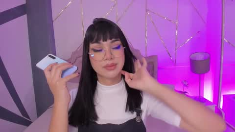 Snapshot of rosecassie chatting on January 27, 2025, 1:09 pm Rose online show from January 27, 2025, 1:09 pm