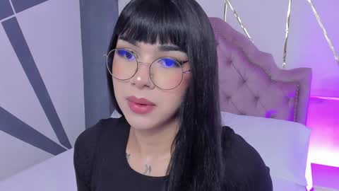 Snapshot of rosecassie chatting on February 7, 2025, 1:43 pm Rose online show from February 7, 2025, 1:43 pm