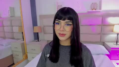 Snapshot of rosecassie chatting on February 26, 2025, 1:52 pm Rose online show from February 26, 2025, 1:52 pm