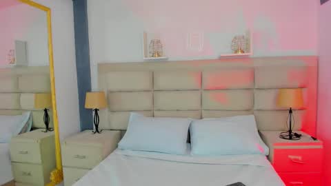 Snapshot of rosecassie chatting on March 10, 2025, 4:35 pm Rose online show from March 10, 2025, 4:35 pm