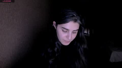 Rose online show from January 3, 2025, 4:06 pm