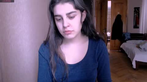 Rose online show from February 9, 2025, 9:05 am