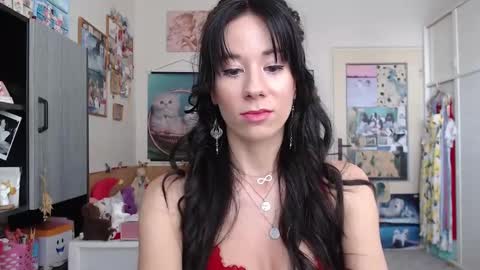 Snapshot of roselynsun chatting on February 20, 2026, 2:17 pm Rose online show from February 20, 2026, 2:17 pm