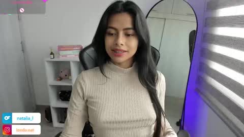 Nat online show from November 24, 2025, 2:39 pm