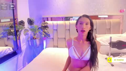 Rose online show from October 26, 2025, 5:13 am