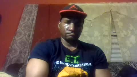 Snapshot of roshun69 chatting on March 25, 2026, 6:52 am Roshun Haynes online show from March 25, 2026, 6:52 am