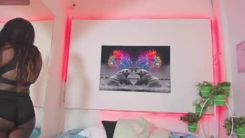 rosi_cooper online show from February 16, 2025, 3:05 pm