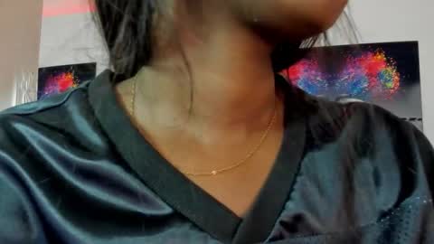 rosi_cooper online show from February 22, 2026, 11:31 am