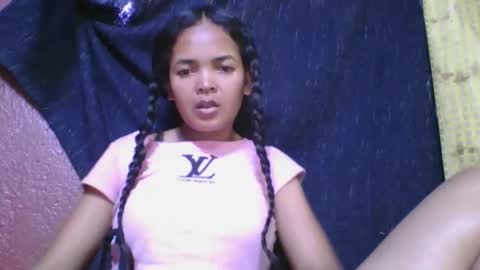 rosia685234 online show from November 8, 2025, 5:07 am