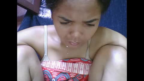 rosia685234 online show from December 5, 2025, 3:04 am