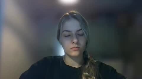 Rosie online show from March 12, 2025, 10:59 am