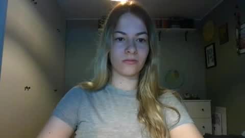 Rosie online show from September 15, 2025, 6:46 am