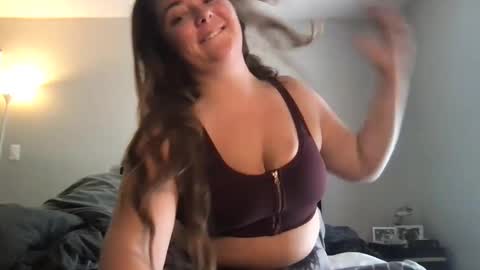 Snapshot of rosielinda16 chatting on September 23, 2025, 7:17 pm Rosie online show from September 23, 2025, 7:17 pm