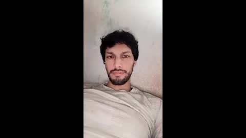 Snapshot of roskof69 chatting on May 3, 2026, 9:15 am Ribuu online show from May 3, 2026, 9:15 am