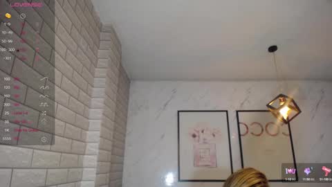 Snapshot of rosse_jeane_v chatting on February 17, 2025, 1:10 pm rosse jeane v online show from February 17, 2025, 1:10 pm