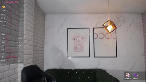 Snapshot of rosse_jeane_v chatting on February 18, 2025, 1:00 pm rosse jeane v online show from February 18, 2025, 1:00 pm