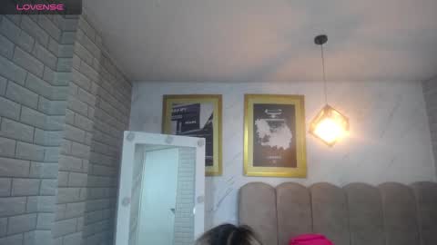 Snapshot of rosse_jeane_v chatting on February 14, 2026, 3:47 am rosse jeane v online show from February 14, 2026, 3:47 am