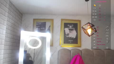 rosse jeane v online show from March 22, 2026, 3:21 am