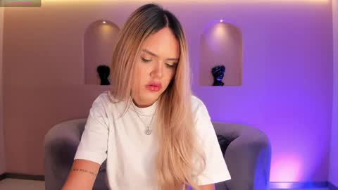 Rossie Rivers online show from March 26, 2026, 12:11 pm