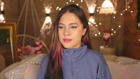 Snapshot of rossy_adams chatting on December 3, 2025, 1:46 am Rossy online show from December 3, 2025, 1:46 am