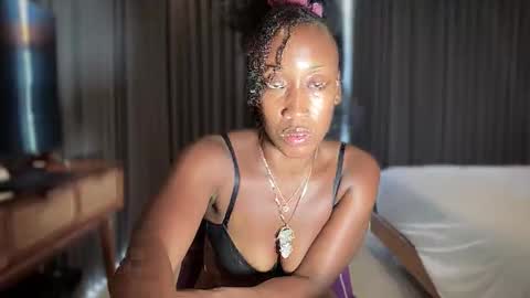 Snapshot of rosycoco chatting on February 3, 2026, 4:21 am Rosy Coco online show from February 3, 2026, 4:21 am