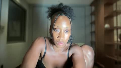 Rosy Coco online show from April 3, 2026, 1:53 pm