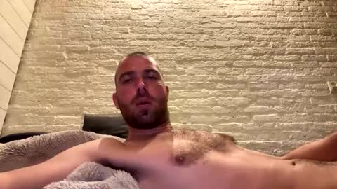 Snapshot of rotteei1 chatting on November 3, 2025, 7:59 pm rotteei1 online show from November 3, 2025, 7:59 pm