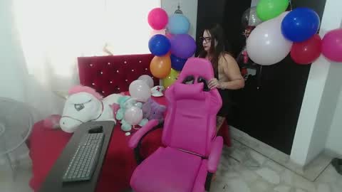 Snapshot of rous_kinky chatting on April 26, 2026, 4:26 pm rous_kinky online show from April 26, 2026, 4:26 pm