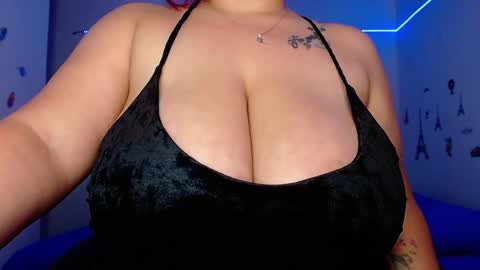 Snapshot of rousrossell_4 chatting on December 8, 2024, 1:13 am Call me Rous  online show from December 8, 2024, 1:13 am
