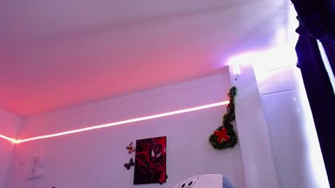 Snapshot of rousrossell_4 chatting on December 14, 2024, 7:46 pm Call me Rous  online show from December 14, 2024, 7:46 pm