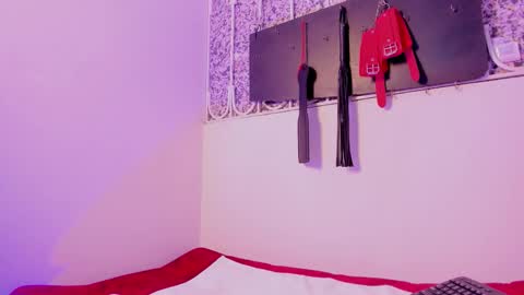 Snapshot of rousse_slav chatting on November 7, 2025, 11:43 am rousse slav online show from November 7, 2025, 11:43 am