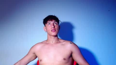 rowanboy23 online show from May 2, 2026, 12:48 am