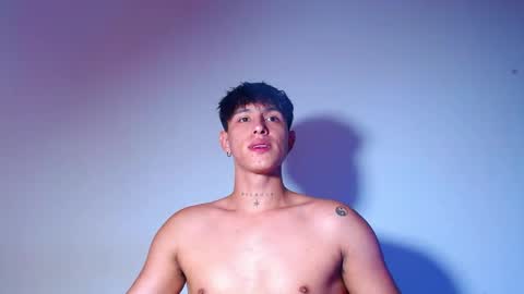 rowanboy23 online show from May 10, 2026, 3:50 pm