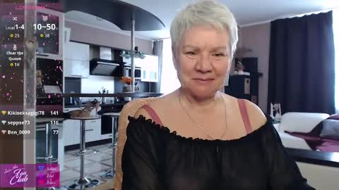 Roxana online show from April 6, 2026, 2:29 pm