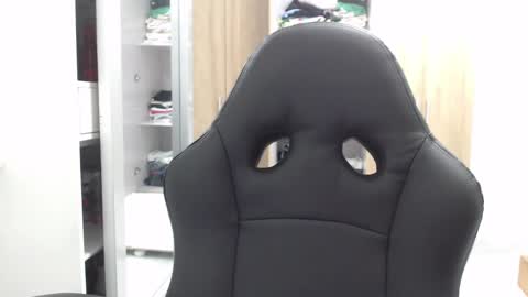 Snapshot of roxanalove7 chatting on December 18, 2024, 5:04 am Roxana online show from December 18, 2024, 5:04 am