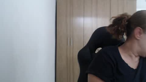 Roxana online show from May 16, 2026, 5:34 pm