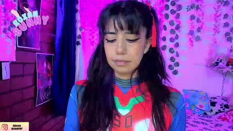 roxxy online show from April 10, 2026, 5:23 am