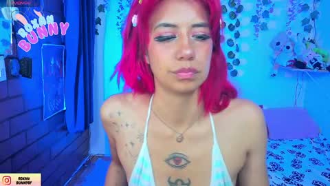roxxy online show from June 5, 2026, 5:36 am