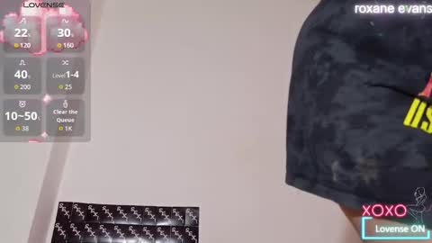 Roxane  online show from September 13, 2025, 6:29 pm