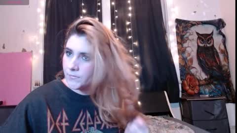 Silver online show from December 1, 2025, 1:10 am