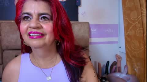 Snapshot of roxettemature chatting on May 19, 2026, 12:22 pm RoxetteMature online show from May 19, 2026, 12:22 pm