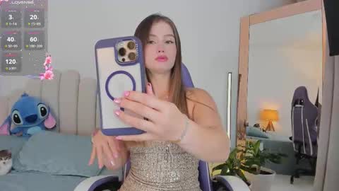 Snapshot of roxie_gates chatting on February 28, 2026, 3:07 am R O X I E online show from February 28, 2026, 3:07 am