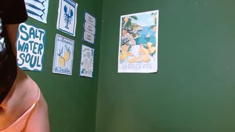 Roxie online show from October 24, 2025, 2:41 am