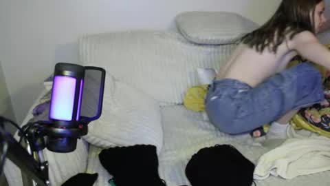 roxie online show from December 13, 2025, 7:53 pm