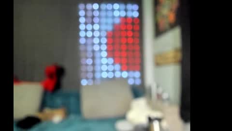 roxihazeleyes online show from October 8, 2025, 4:37 pm