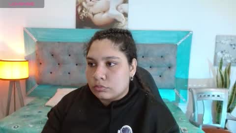 roxiie online show from October 4, 2025, 3:04 am