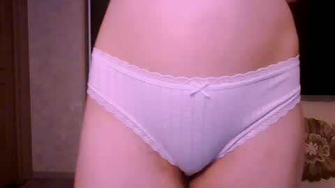 Roxxy Wharton online show from May 14, 2026, 12:34 pm
